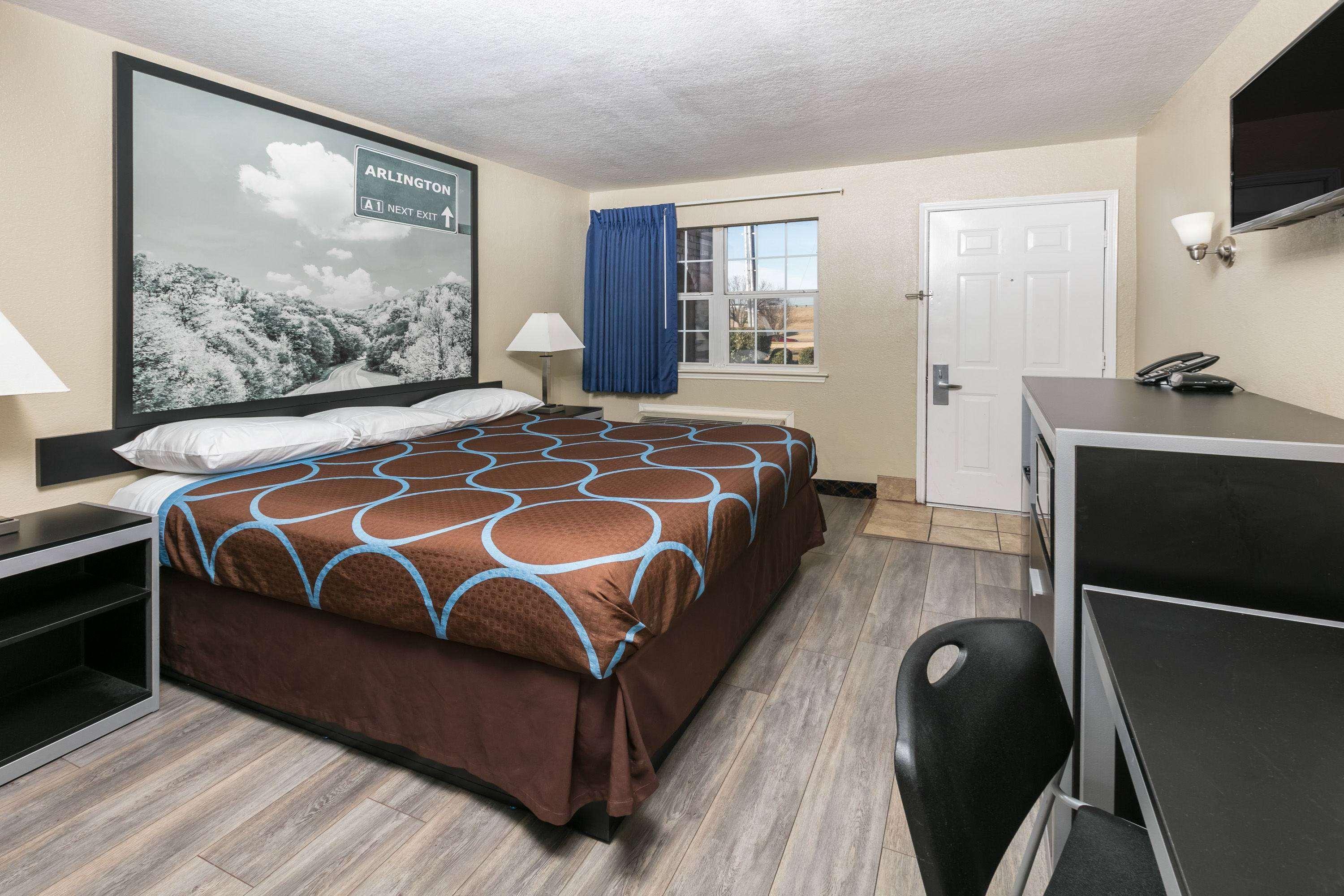 Super 8 By Wyndham Arlington Near At&T Stadium מראה חיצוני תמונה