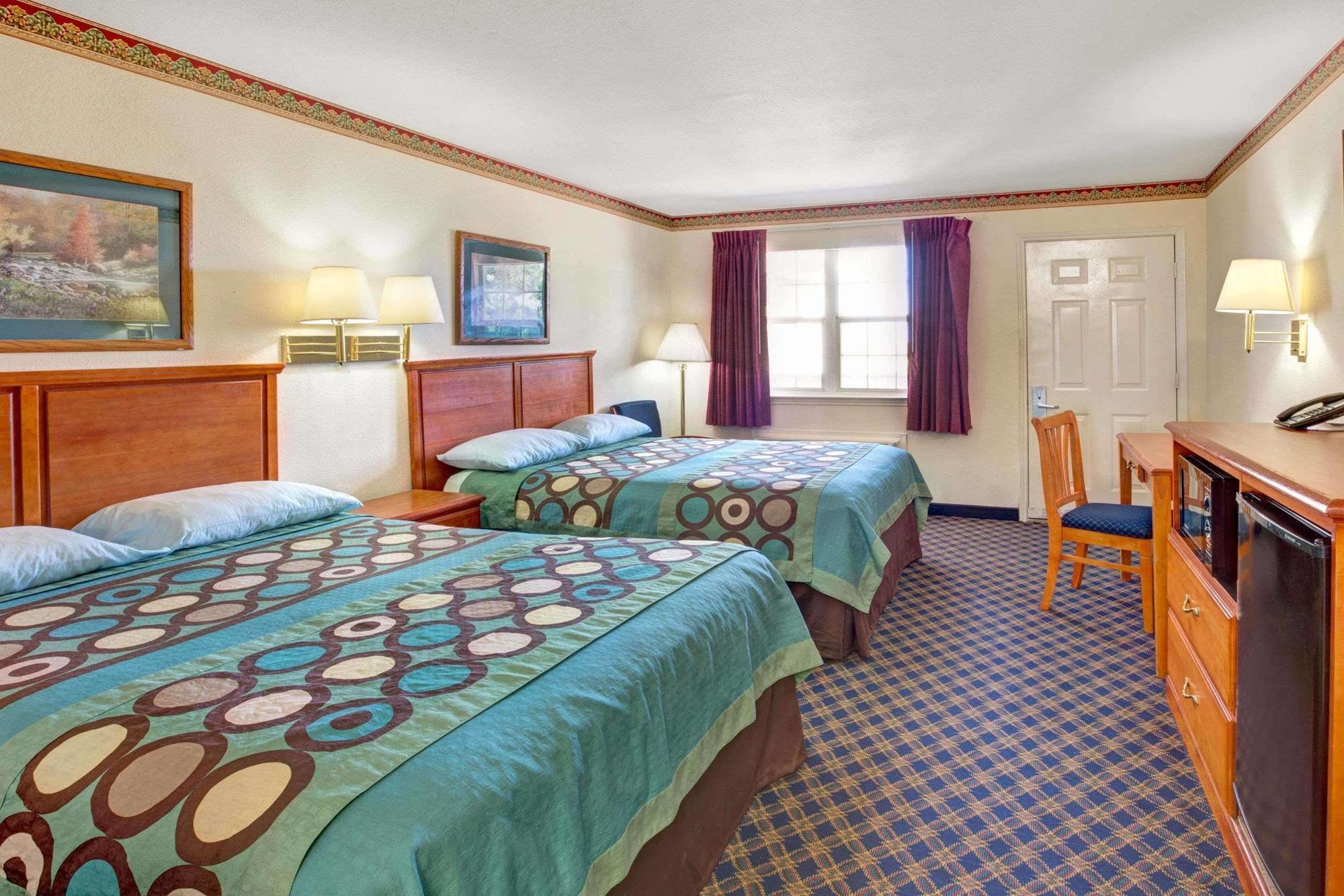 Super 8 By Wyndham Arlington Near At&T Stadium מראה חיצוני תמונה